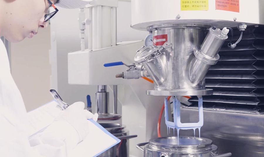 研發車間.jpg 研發車間.jpg