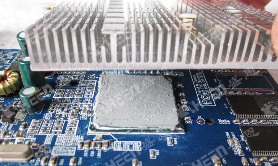 導熱硅脂.jpg 導熱硅脂.jpg