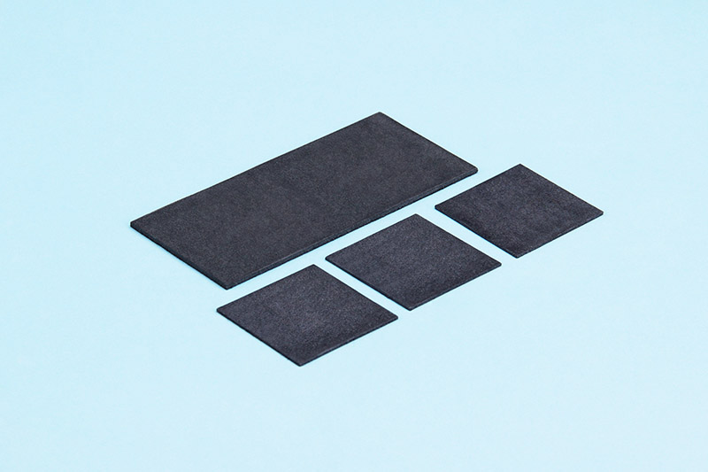 超薄碳纖維導熱薄膜（0.3-0.5mm）